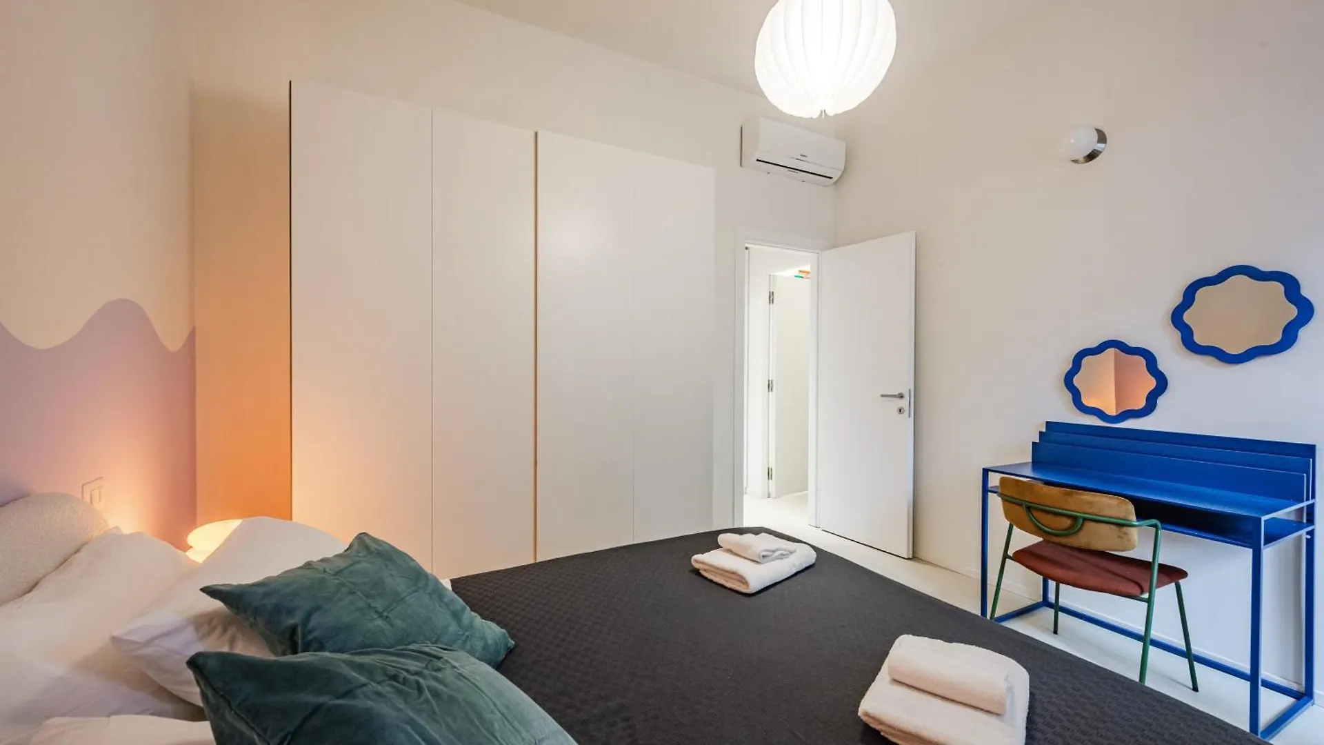 Isola Urban Oasis - Cozy & Stylish Apartment Milan 0*,